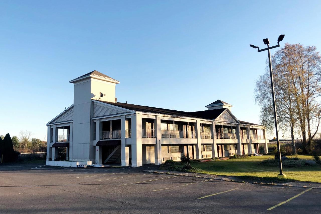 Hotel Coxsackie I-87 North Exterior photo